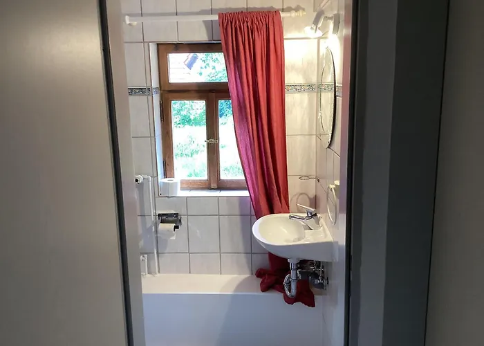 Rhoenmantisch - Landleben Und Stille * Brembach